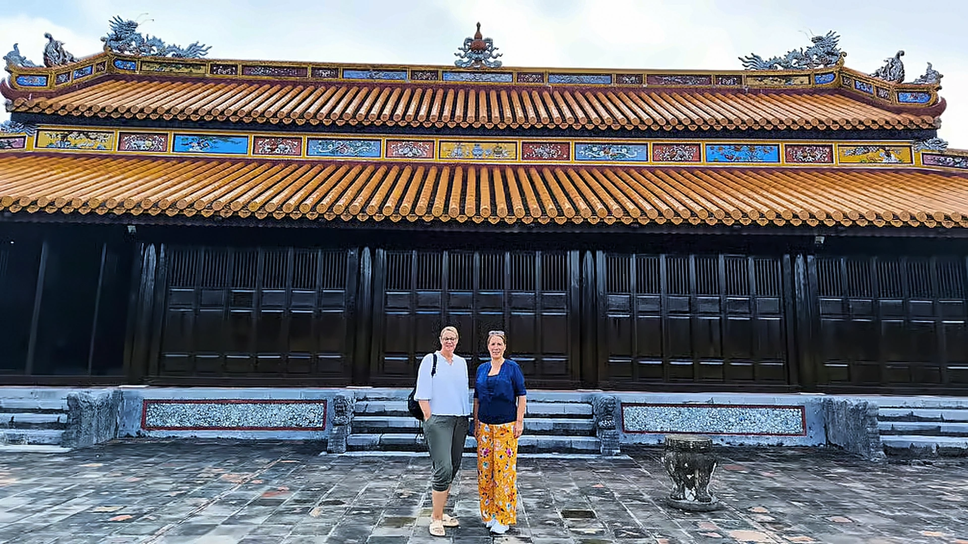 Day tour | Ancient Hue Costume tour (Huong Village – An Dinh Palace)